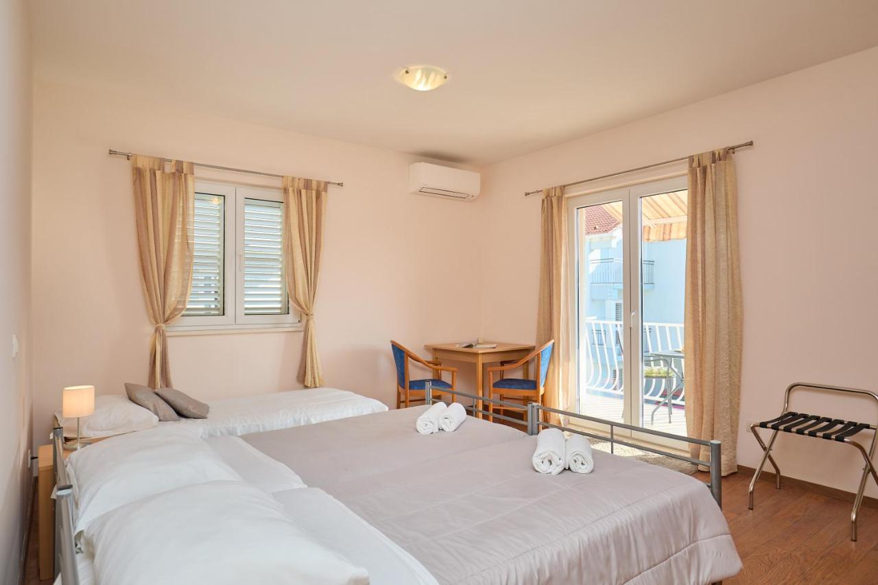 Apartment Marijana 米利尼 外观 照片